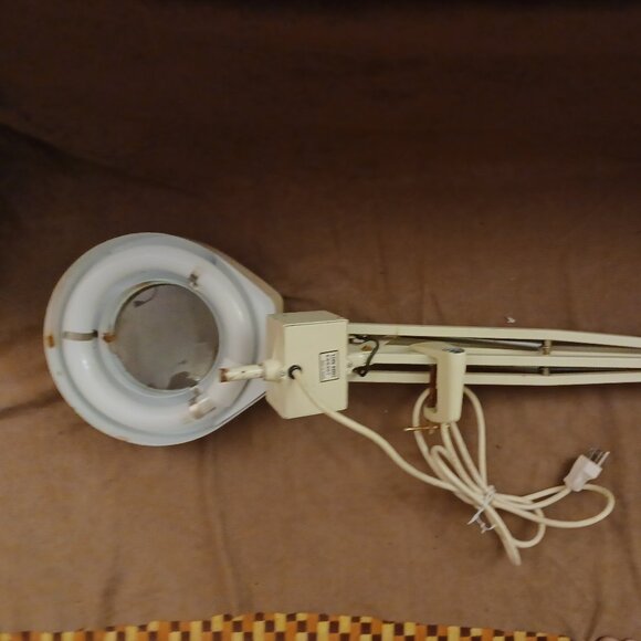 Vtg UL Underwriters Laboratories Magnifying Clamp Lamp E69307 Medical Task Light - Picture 2 of 6